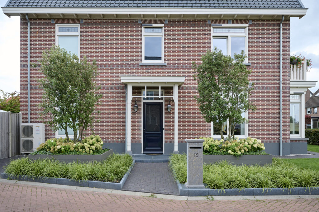 Moderne tuin in Doornspijk | Bovendorp & Sellis